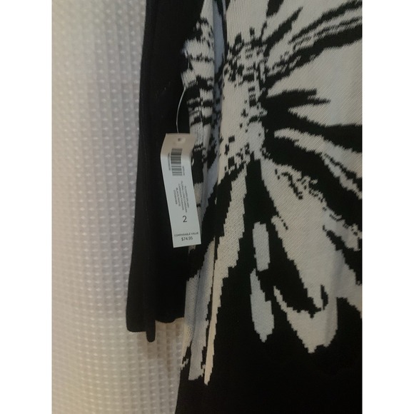 Chicos Size 2 Black White Cardigan Sweater NWT - Picture 9 of 9